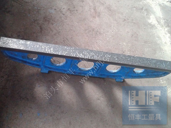 铸铁桥型平尺